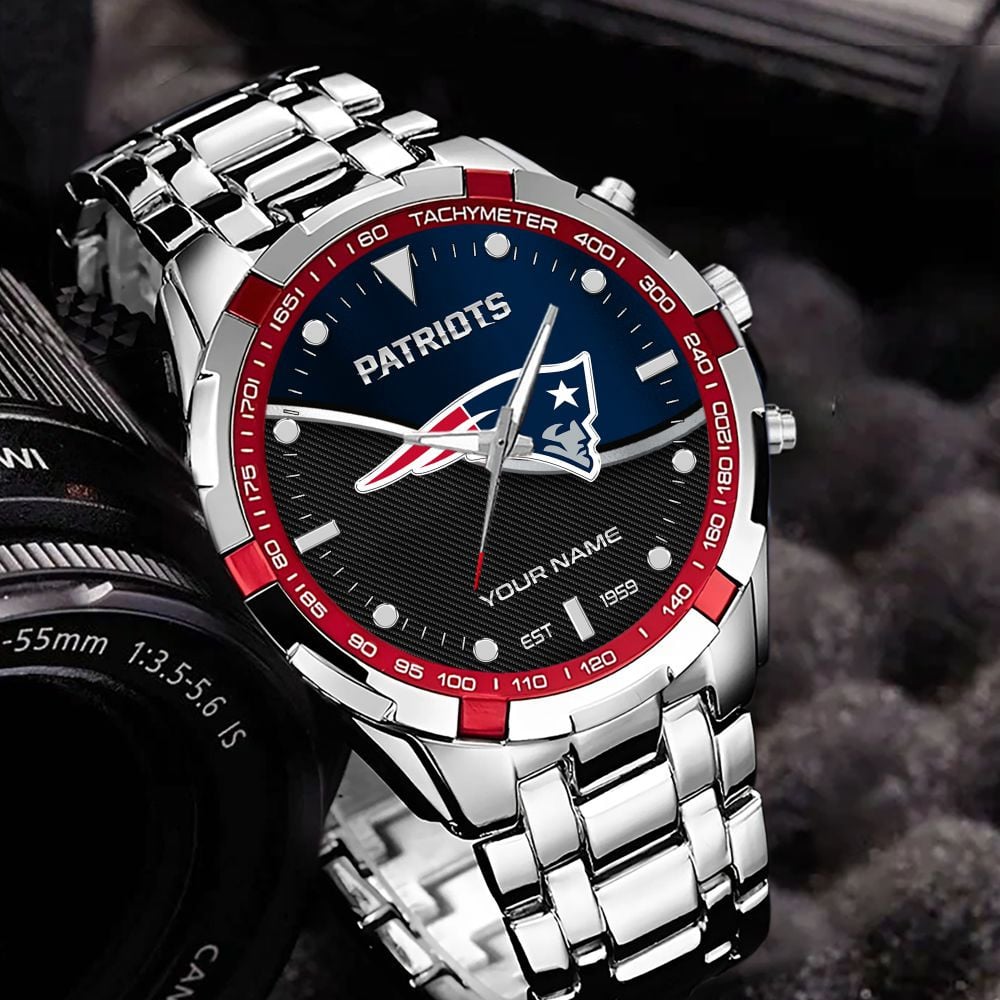 New England Patriots VITWATK3549 Custom Name Elegant Fashion Design Watch - Image 4